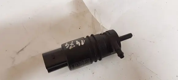 BMW 1 F20 F21 Windscreen/windshield washer pump 730258901