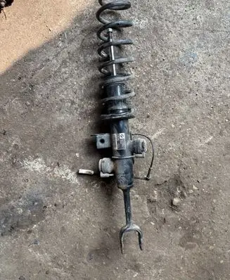 BMW 5 F10 F11 Front shock absorber/damper 10541310 6796980