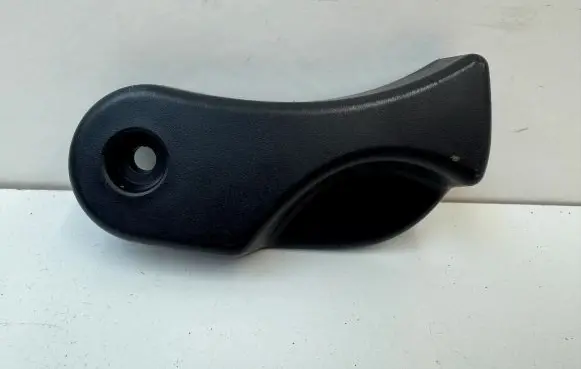 BMW 6 F12 F13 Engine bonnet (hood) release handle 7067086