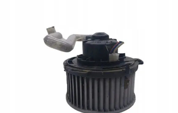 Mazda 5 Front door blower motor 8940000270