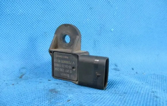 Peugeot 2008 I Air pressure sensor 0261230254