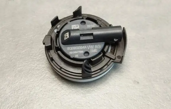 Volkswagen Tiguan Airbag deployment crash/impact sensor 5Q0959354A 081123