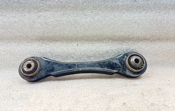 Rear upper control arm/wishbone