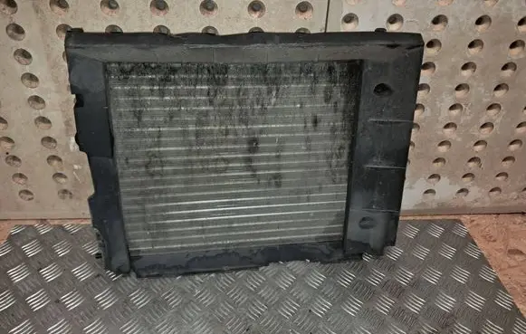 Renault Kangoo I Coolant radiator
