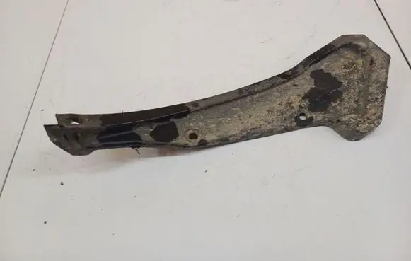 Toyota Avensis Verso Rear mudguard 5215844080 52158-44080