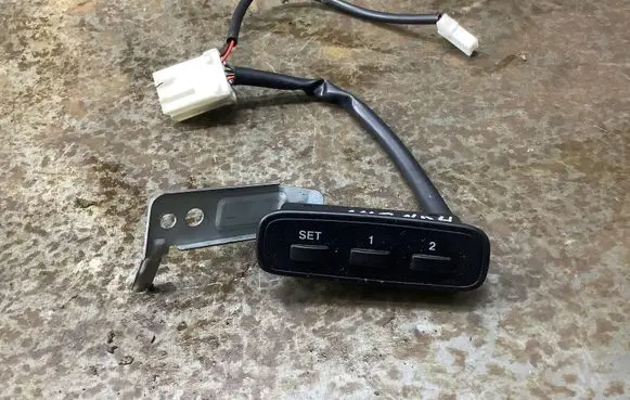 Hyundai Grandeur Seat memory switch 932503L200