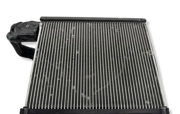 Land Rover Range Rover Sport L494 A/C cooling radiator (condenser) 11R12B7924E