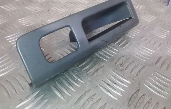 Volvo S40 Rear door handle trim 8679478 3865