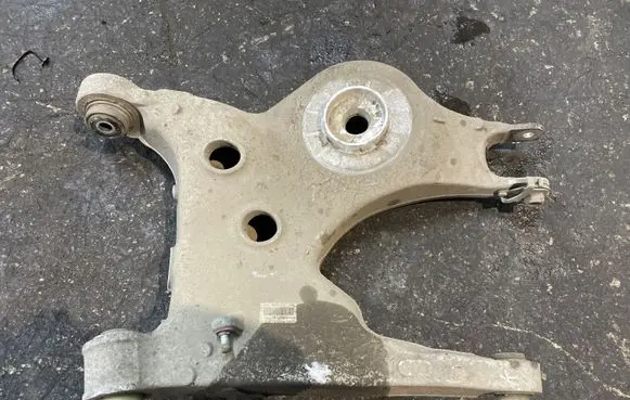 Land Rover Range Rover Sport L494 Rear upper control arm/wishbone DPLA5B531BA