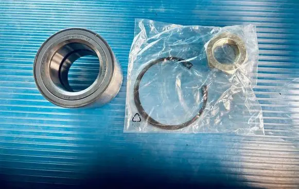 Citroen Jumper Front wheel ball bearing VKBA3690