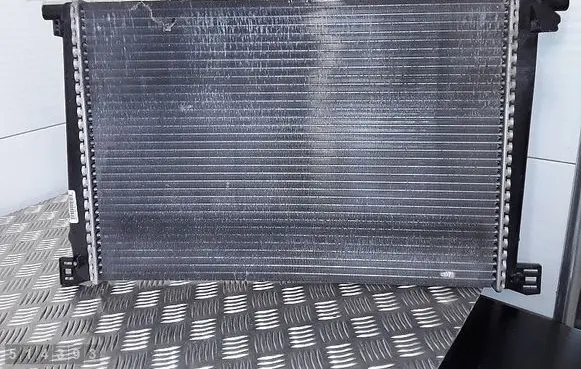 Coolant radiator