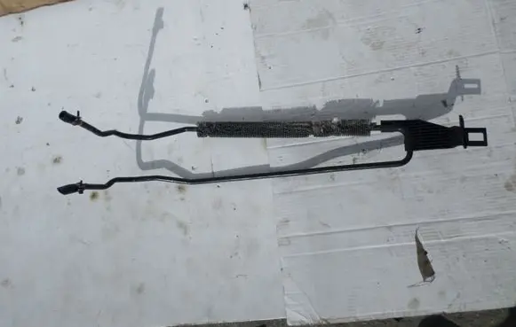 Mercedes-Benz CLS C219 Power steering radiator 