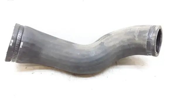 Volvo V70 Intercooler hose/pipe 30680218