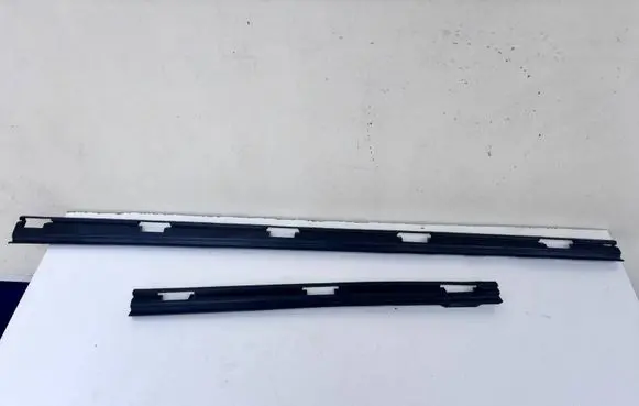 Mercedes-Benz GLE W167 Sill A1676988001