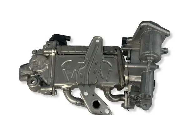 Mercedes-Benz Sprinter W907 W910 EGR valve cooler A641400075