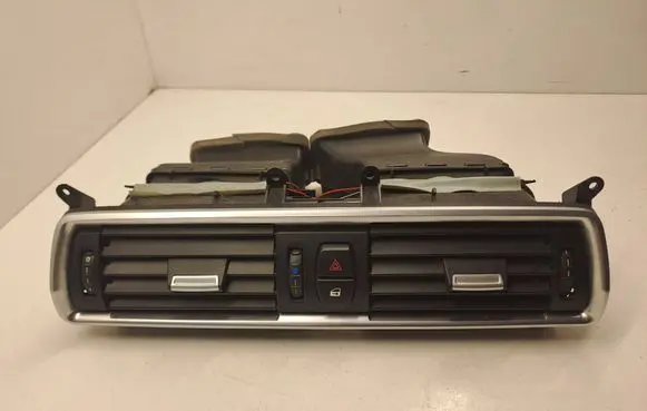 BMW 5 GT F07 Dash center air vent grill 16828110