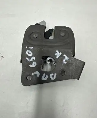 BMW 6 F06 Gran coupe Seat back rest lock catch 52207112853