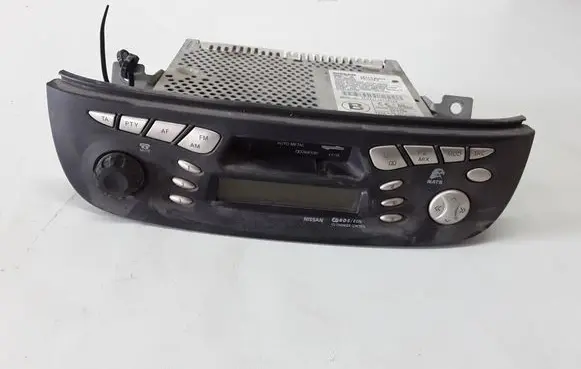 Nissan Almera Tino Radio/CD/DVD/GPS head unit 28113BU015