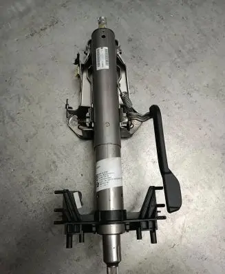 BMW X2 F39 Steering wheel axle 6864827