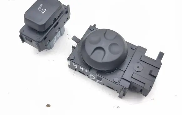 Peugeot 508 II Seat control switch 98125344XT
