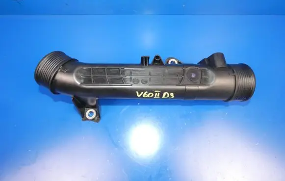 Volvo V60 Intercooler hose/pipe 31686412