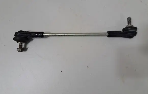 BMW X2 F39 Front anti-roll bar/stabilizer link 6862864