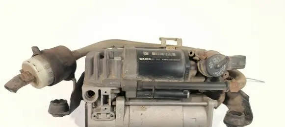 Mercedes-Benz E W212 Air conditioning (A/C) compressor (pump) A2123200404