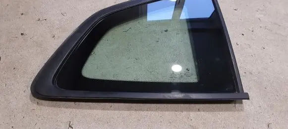 BMW X3 G01 Rear side window 7388842