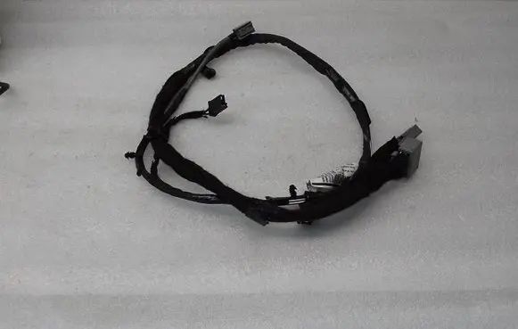 Volvo V40 USB socket connector 31334079