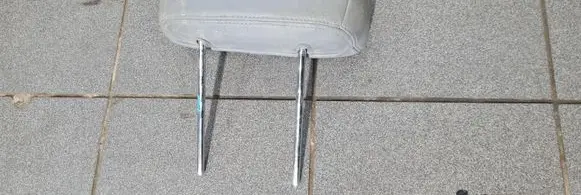 Hyundai Terracan Rear seat headrest 