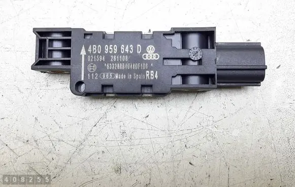 Audi A8 S8 D3 4E Fuel cut-off switch 4b0959643d