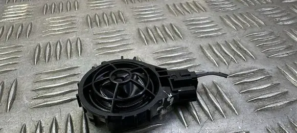 Audi A3 S3 8V Front door high frequency speaker 8V0035398A