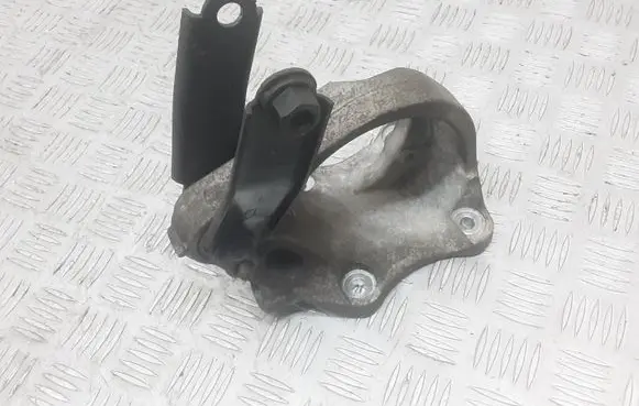 Volvo S60 Driveshaft support bearing bracket 31375838