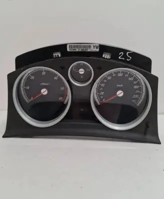 Opel Zafira B Speedometer (instrument cluster) 13225964 SW6607