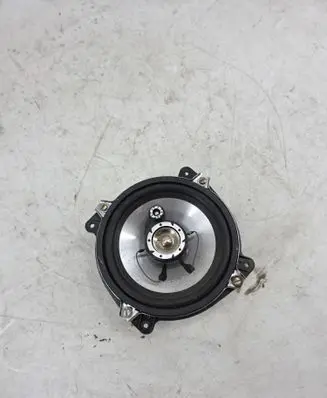 Hyundai Galloper Front door speaker