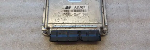 Ford Galaxy Engine control unit/module 038906019FA 0281010629