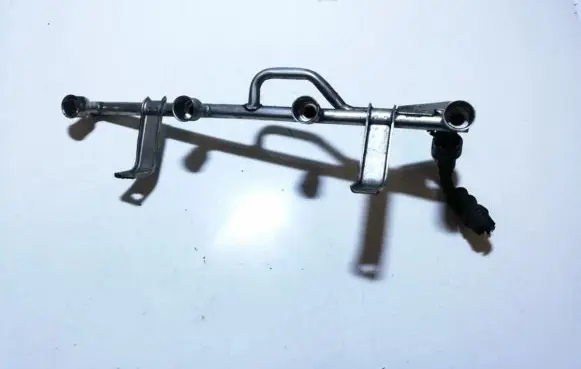 Opel Astra G Fuel main line pipe