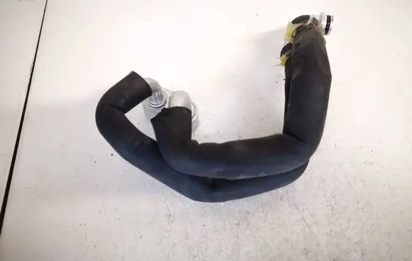 Subaru Legacy Engine coolant pipe/hose