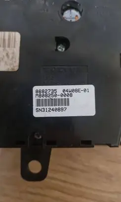 Volvo XC90 Climate control unit 8682735