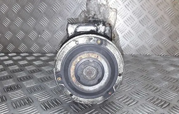 Volkswagen Golf Plus Air conditioning (A/C) compressor (pump) 1k0820803q