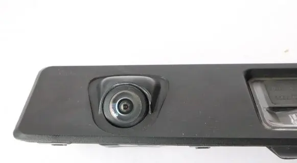 Volvo XC60 Tailgate handle with camera 31675542