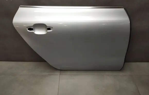 Audi A7 S7 4G Rear door