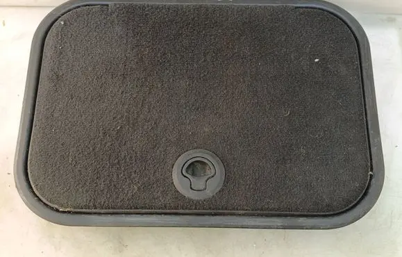 Dodge Journey Glove box in trunk 1BZ93XDVAC 100013481