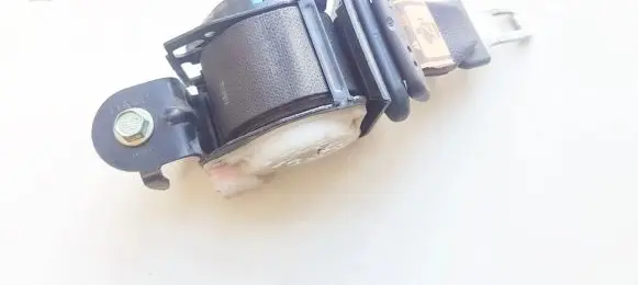 Mazda 6 Middle seatbelt (rear) 