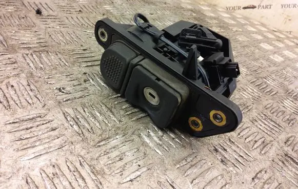Mercedes-Benz CL C215 Tailgate exterior lock 