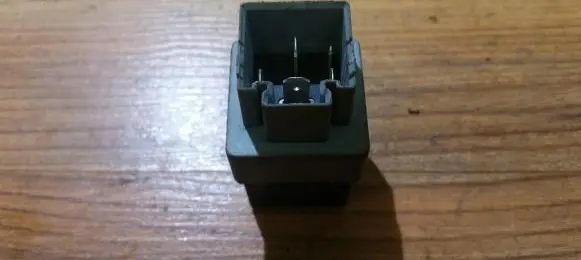 Volvo S70 V70 V70 XC Other relay mb953394 72hm100