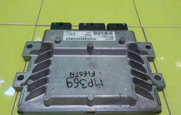 Ford Fiesta Engine control unit/module AV2112A650FC MP369