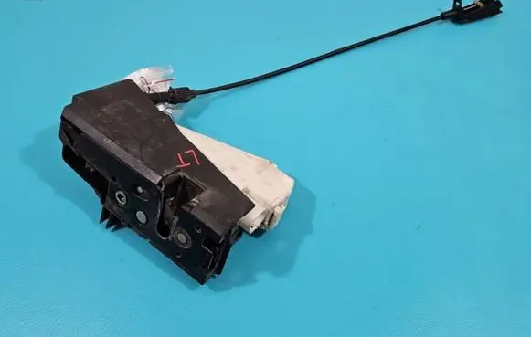 Seat Alhambra (Mk1) Rear door lock 93BG220A20DD IMPRK1400747
