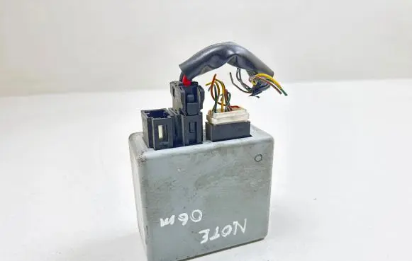 Nissan Note (E11) Power steering control unit/module 285009U03A 9912690 Q1T25372H1