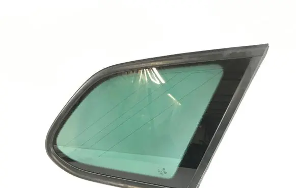 Volkswagen Golf VI Rear side window 1K9845298BF 1K845298 E943R004670